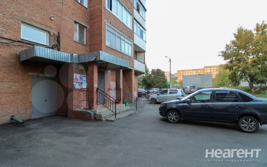 Продается 3-х комнатная квартира, 62 м²