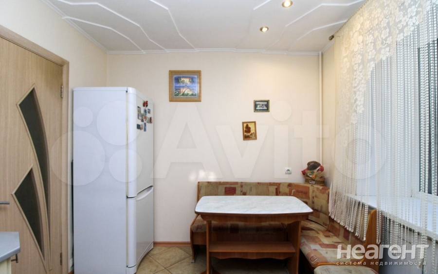 Продается 3-х комнатная квартира, 62 м²