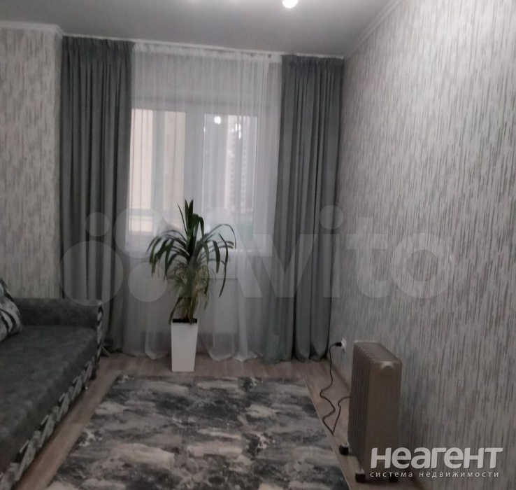 Продается 1-комнатная квартира, 39,2 м²