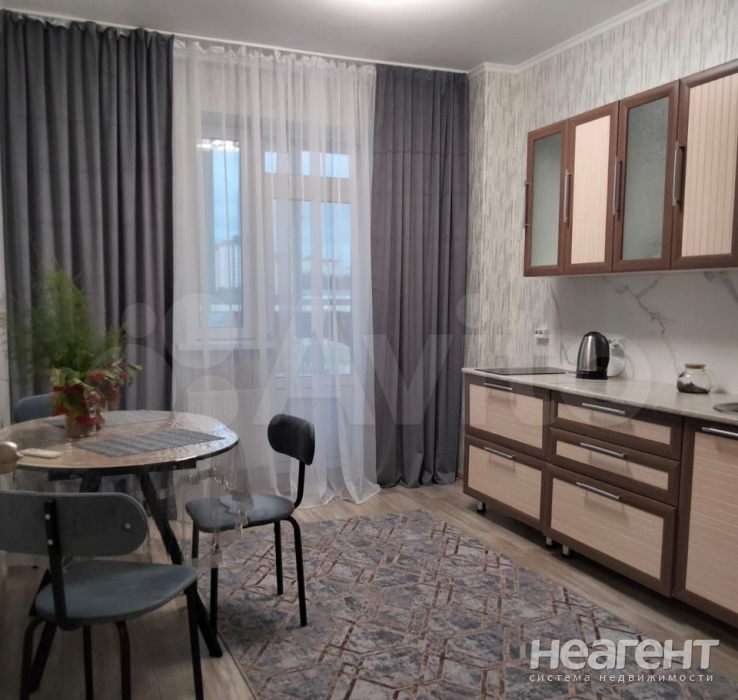 Продается 1-комнатная квартира, 39,2 м²