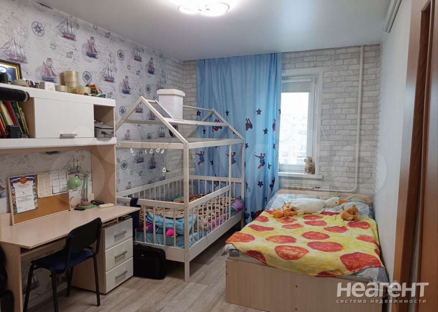 Продается 3-х комнатная квартира, 49 м²