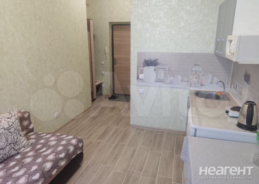 Продается 1-комнатная квартира, 16 м²