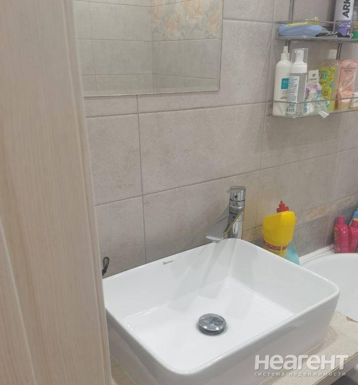 Сдается Многокомнатная квартира, 67 м²