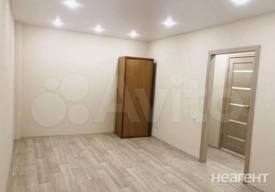 Продается 1-комнатная квартира, 33,6 м²