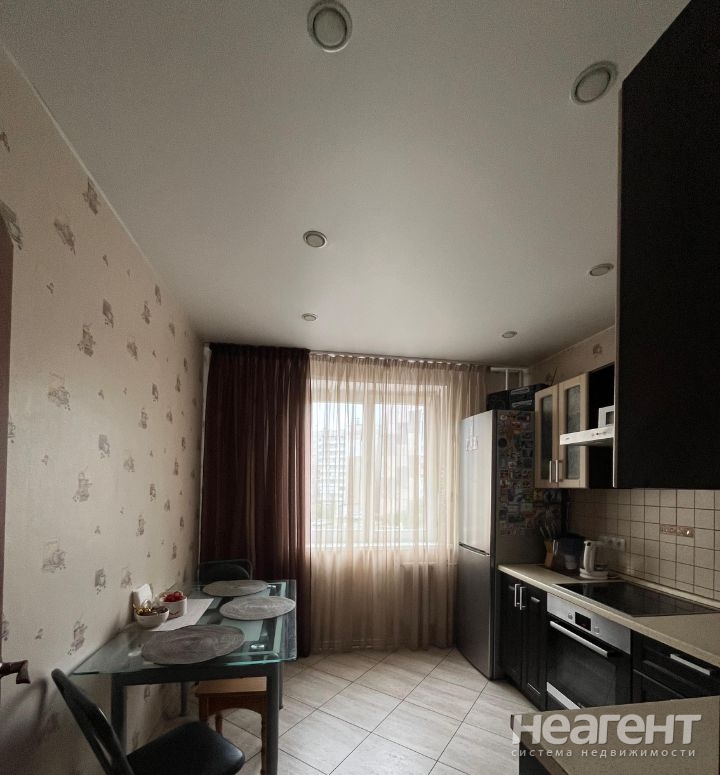 Продается Многокомнатная квартира, 78,9 м²