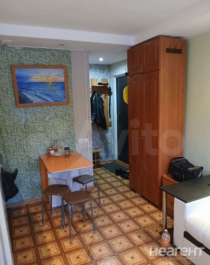 Продается 1-комнатная квартира, 18 м²