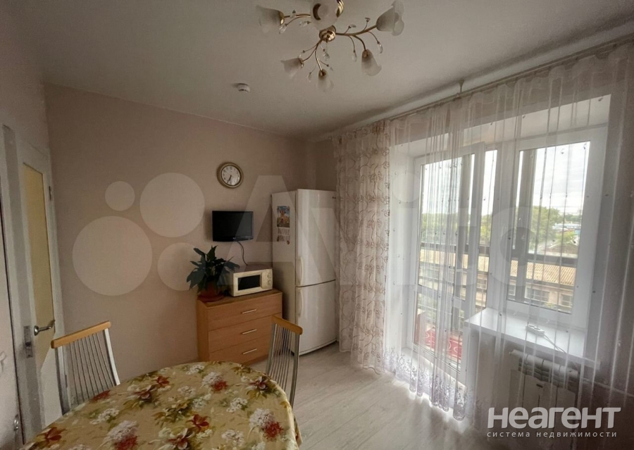 Сдается 1-комнатная квартира, 37,5 м²