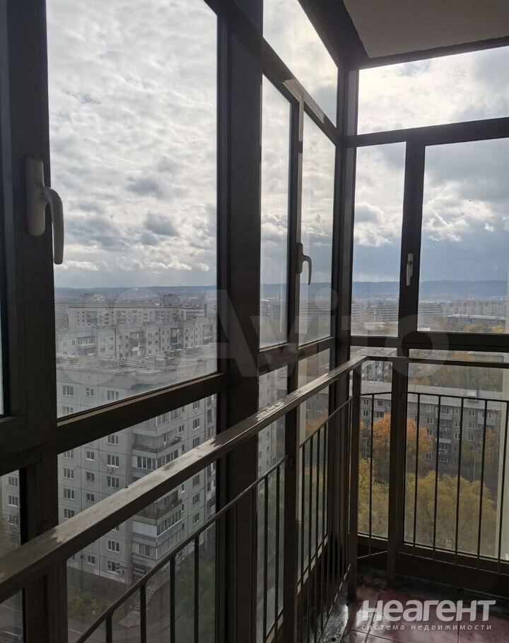 Продается 1-комнатная квартира, 44 м²