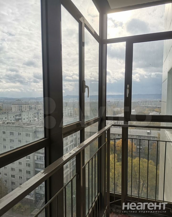 Продается 1-комнатная квартира, 44 м²