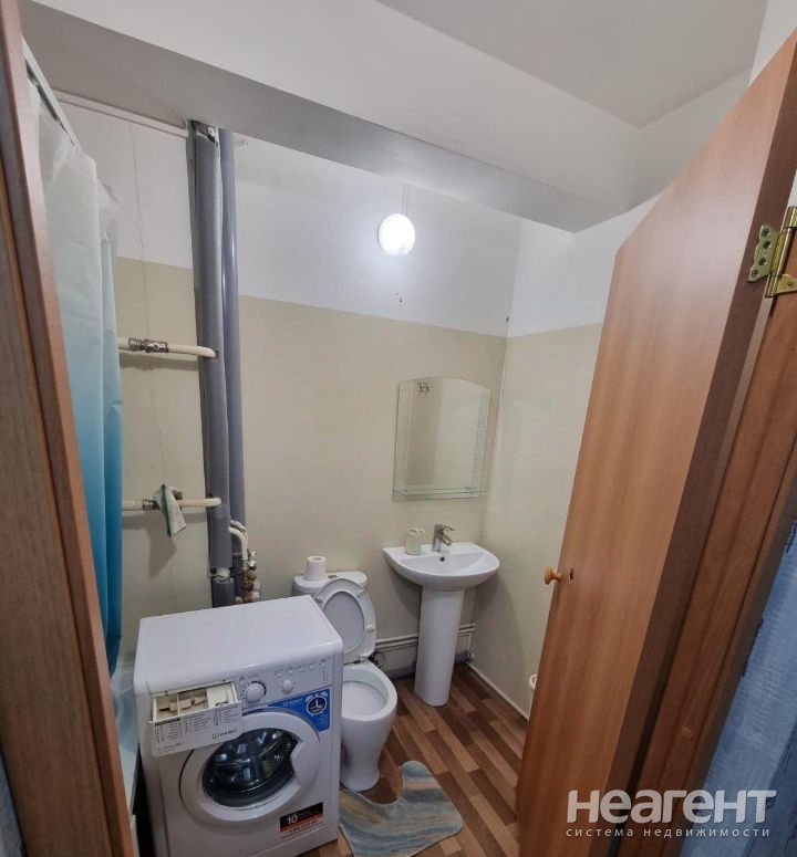 Сдается 1-комнатная квартира, 47 м²