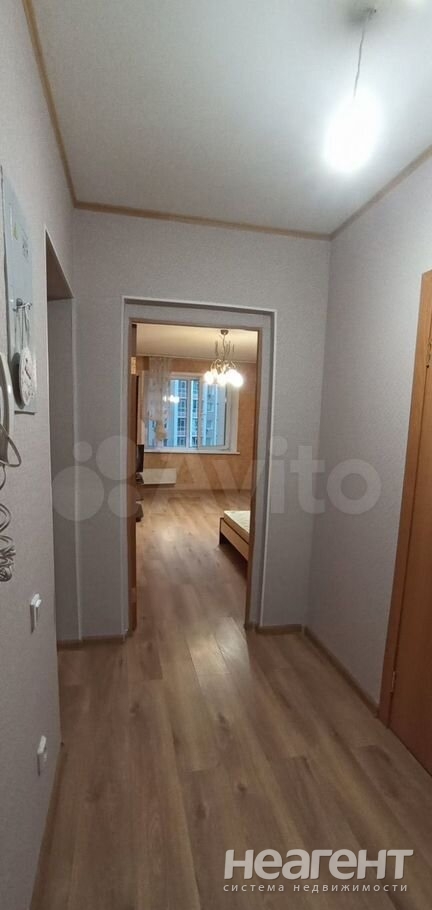 Продается 1-комнатная квартира, 44 м²