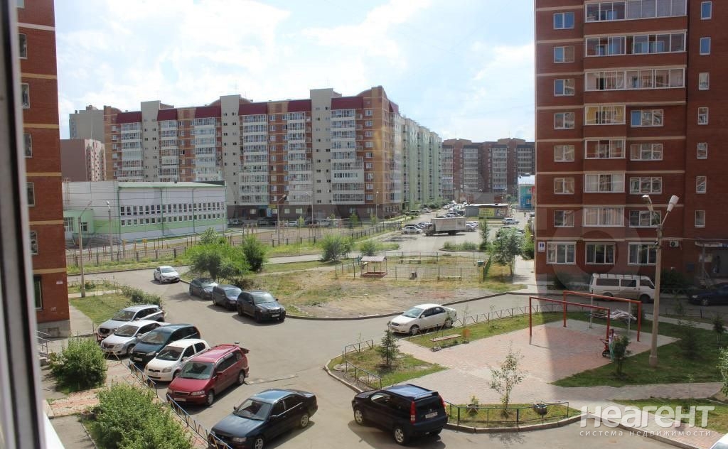 Продается 1-комнатная квартира, 44 м²