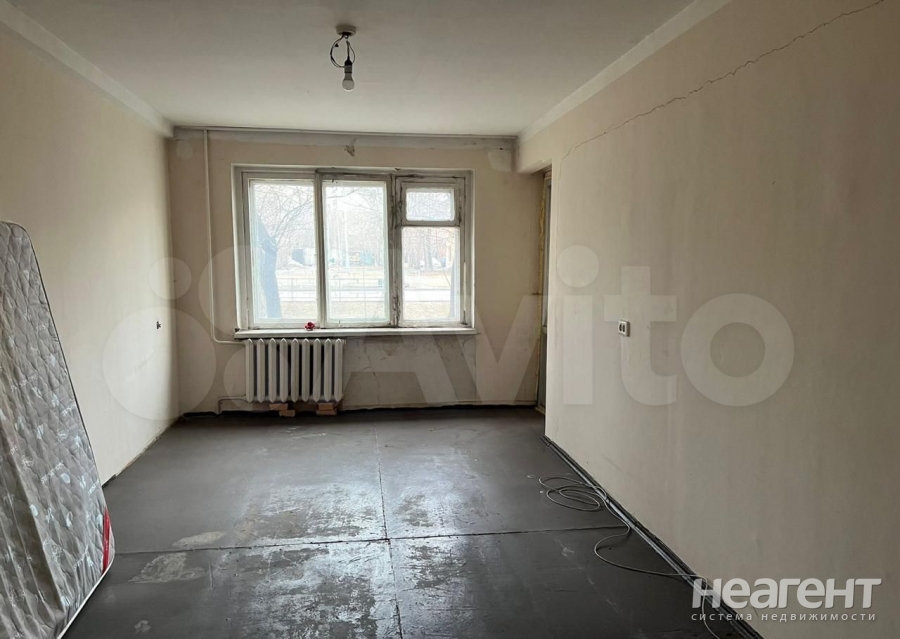 Продается 3-х комнатная квартира, 64 м²