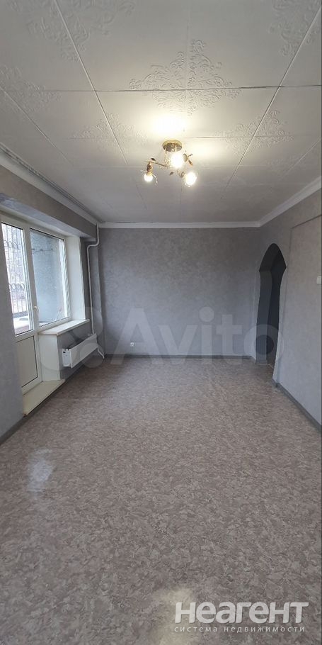 Сдается 1-комнатная квартира, 37 м²