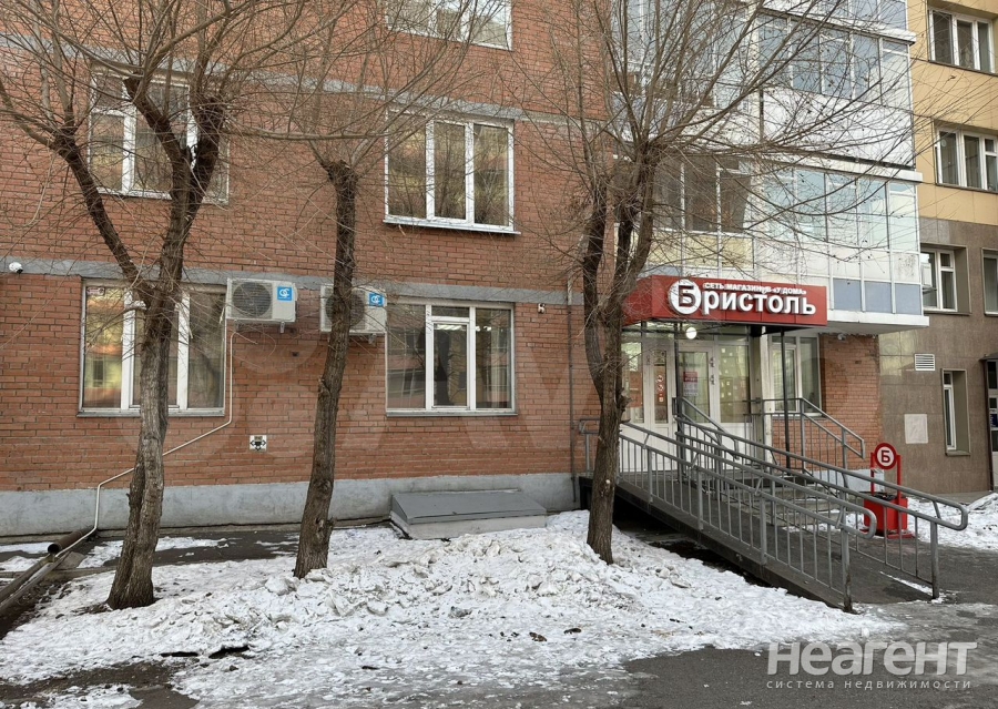 Продается Нежилое помещение, 145,7 м²