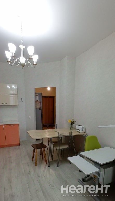 Продается 2-х комнатная квартира, 62,2 м²