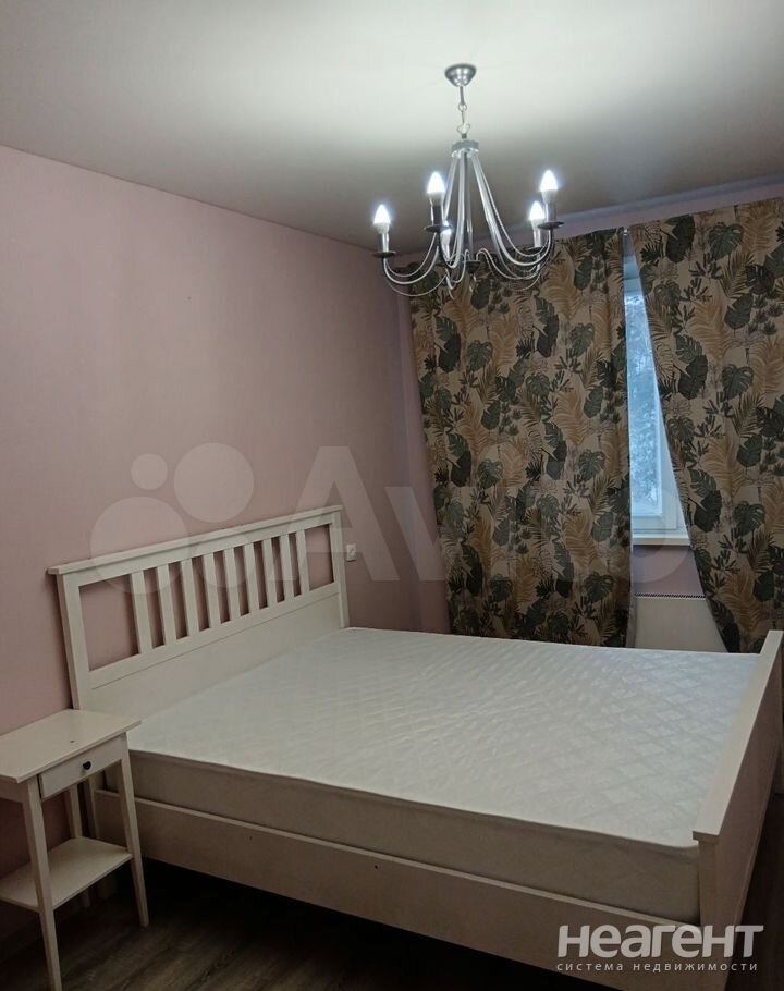 Сдается 2-х комнатная квартира, 54 м²