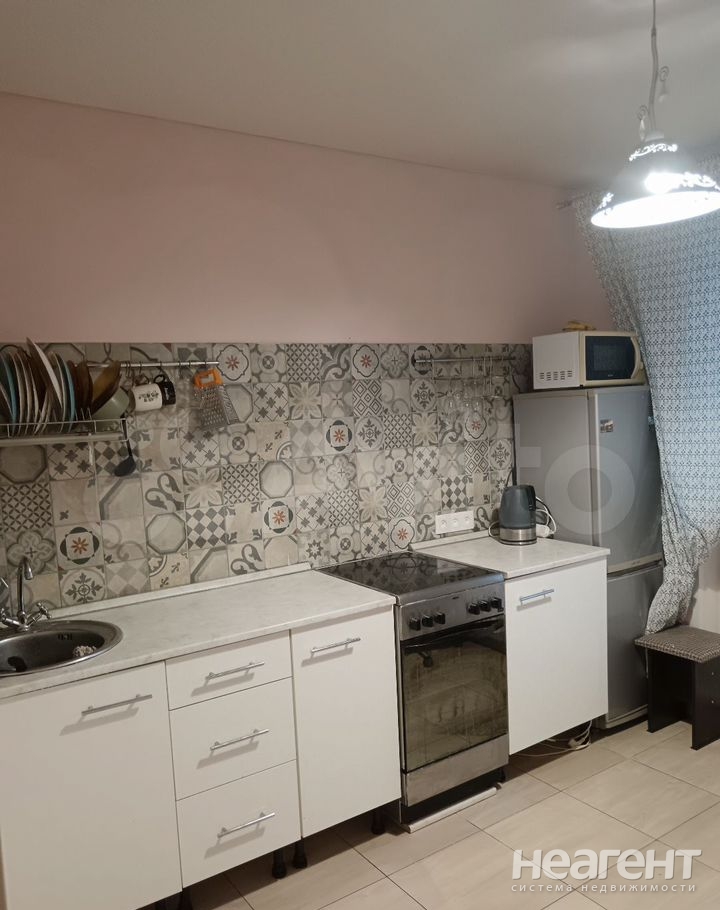 Сдается 2-х комнатная квартира, 54 м²