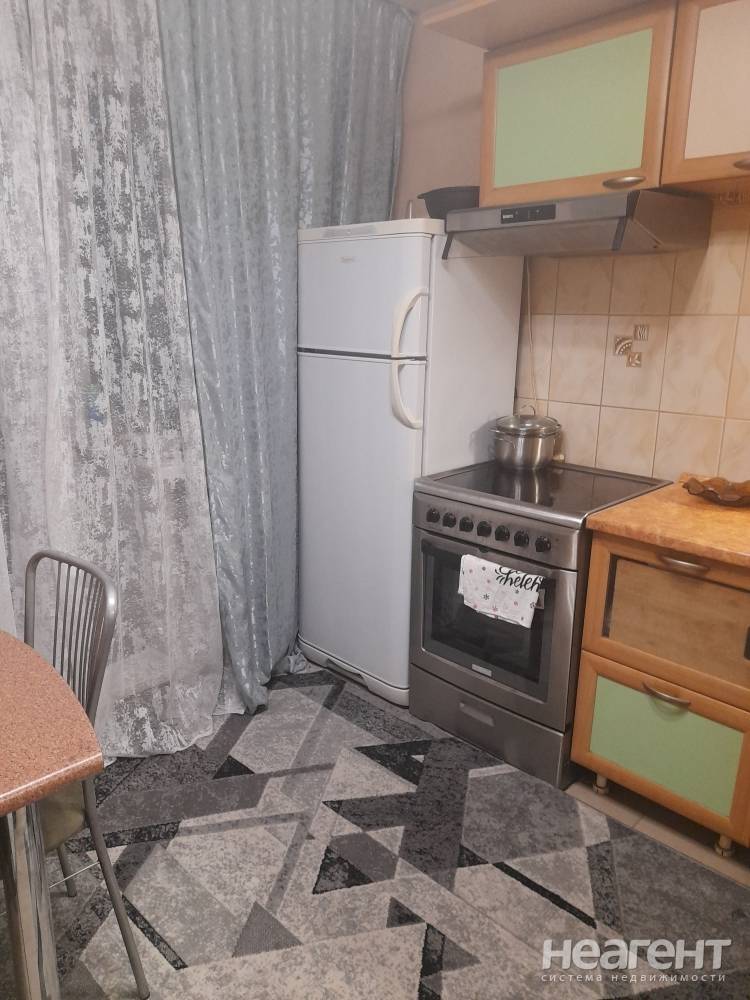 Продается Многокомнатная квартира, 79 м²