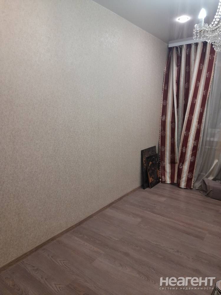 Продается Многокомнатная квартира, 79 м²