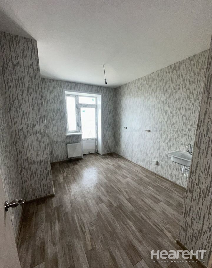 Продается 1-комнатная квартира, 45,8 м²