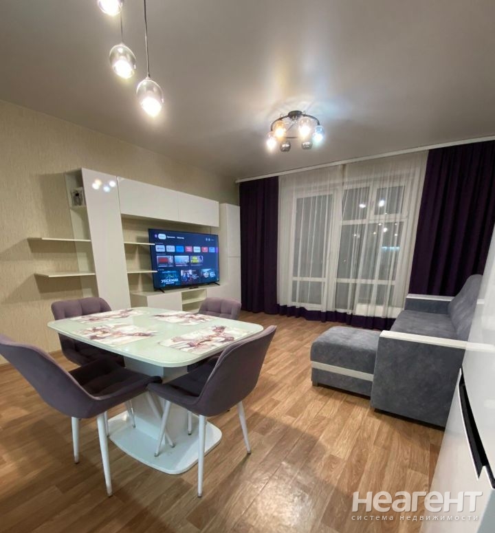 Продается 2-х комнатная квартира, 57 м²