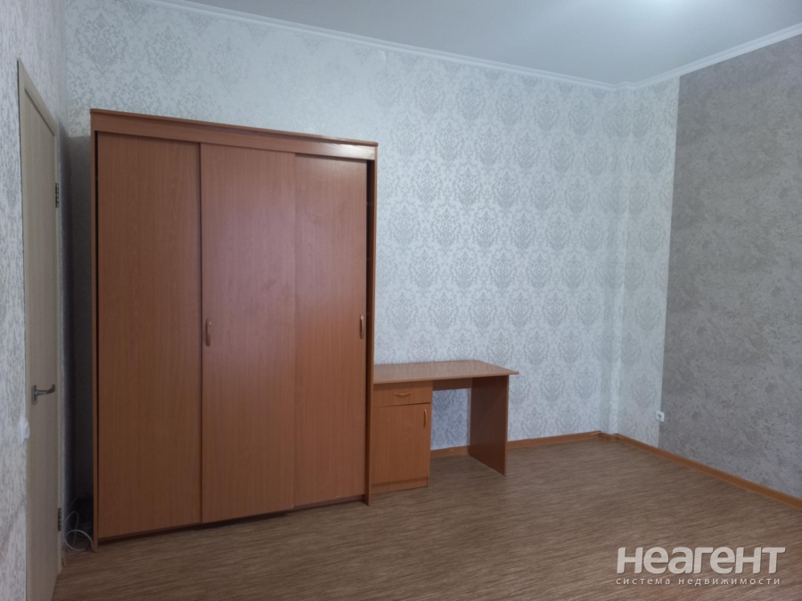 Сдается 1-комнатная квартира, 37 м²