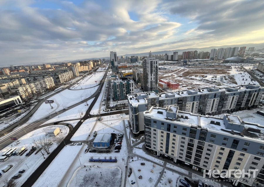 Продается 1-комнатная квартира, 49 м²