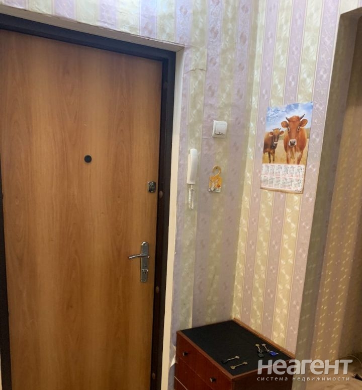 Продается 1-комнатная квартира, 43 м²