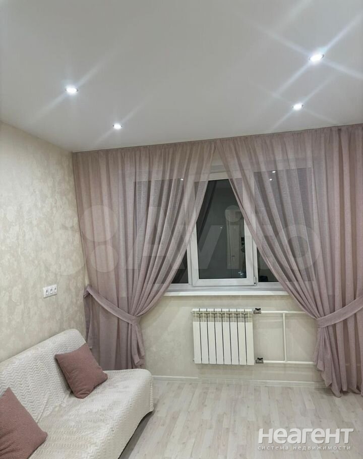 Продается 1-комнатная квартира, 18 м²