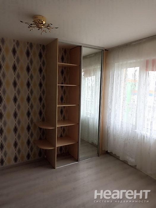 Сдается 1-комнатная квартира, 37 м²