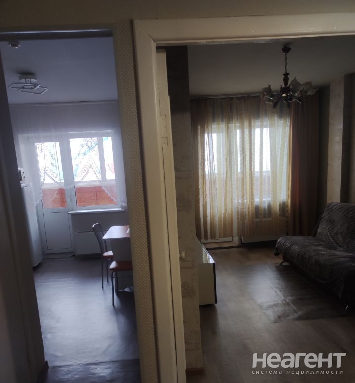 Сдается 1-комнатная квартира, 40 м²