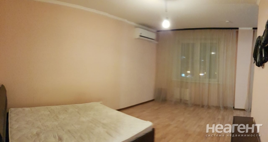 Продается 1-комнатная квартира, 41,2 м²