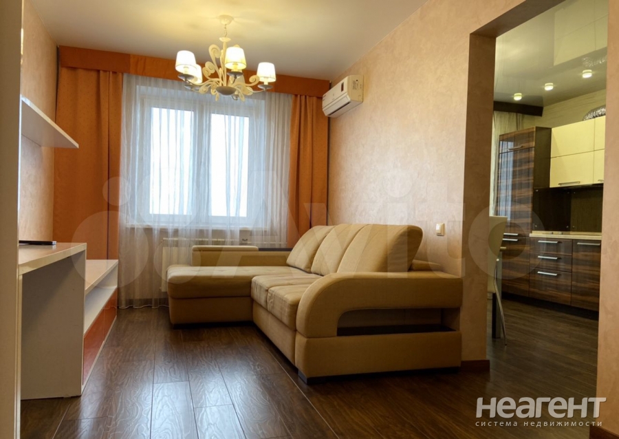 Сдается 1-комнатная квартира, 32 м²