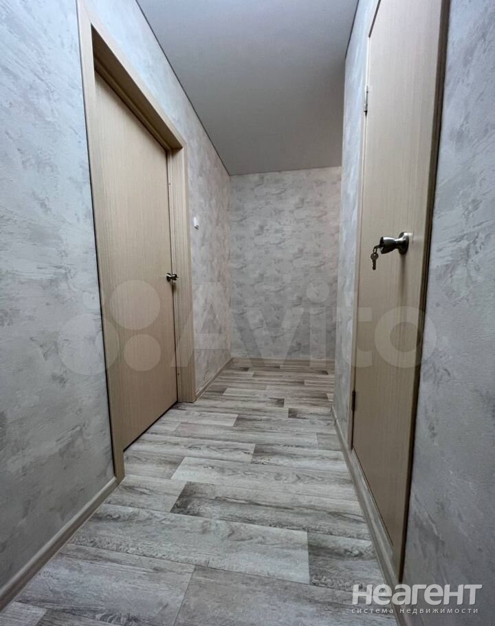 Продается 2-х комнатная квартира, 60 м²