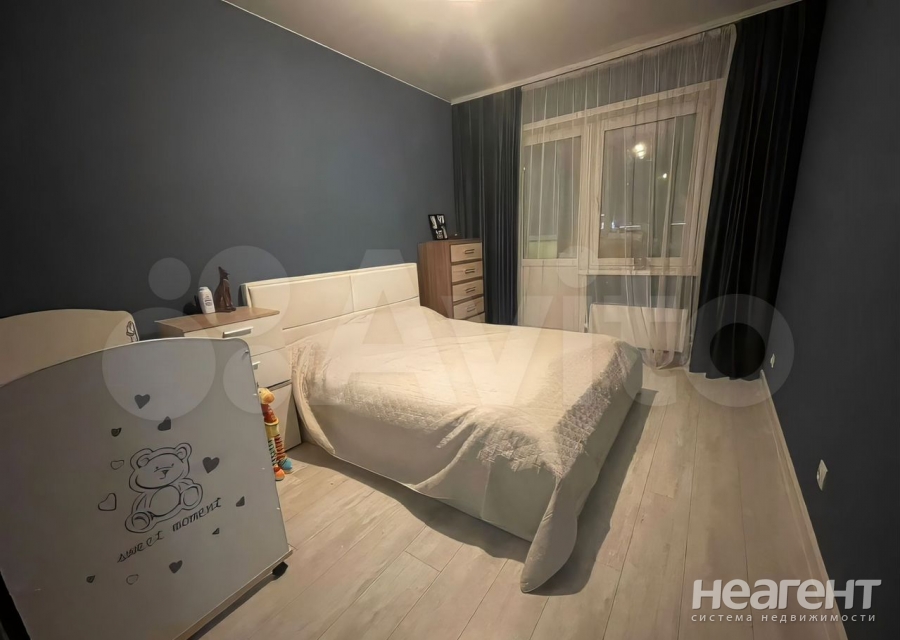 Продается 3-х комнатная квартира, 77 м²