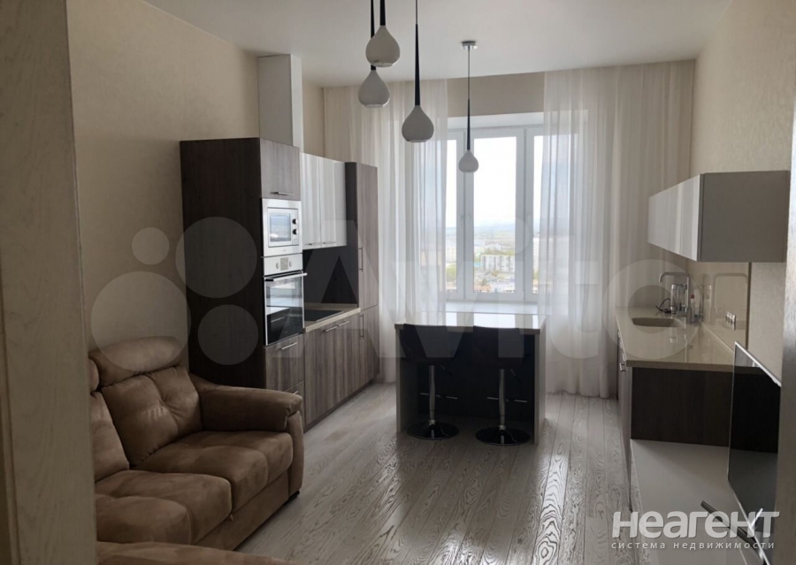 Сдается 2-х комнатная квартира, 52 м²