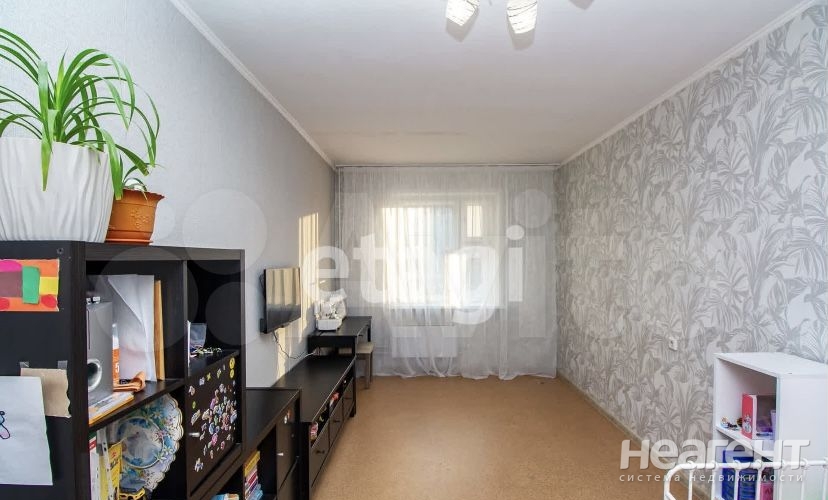 Продается 1-комнатная квартира, 36 м²