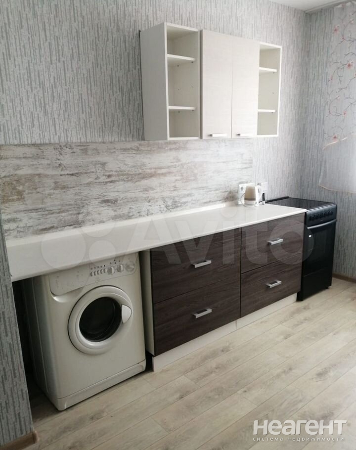 Сдается 2-х комнатная квартира, 60 м²