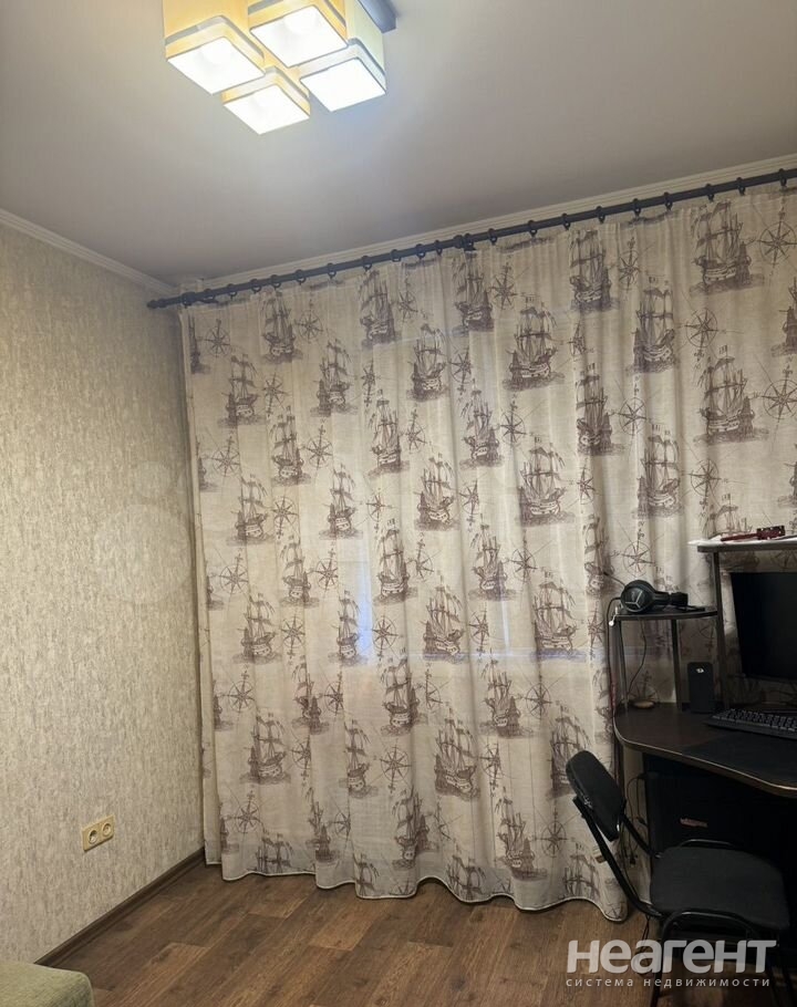 Продается Многокомнатная квартира, 78,8 м²