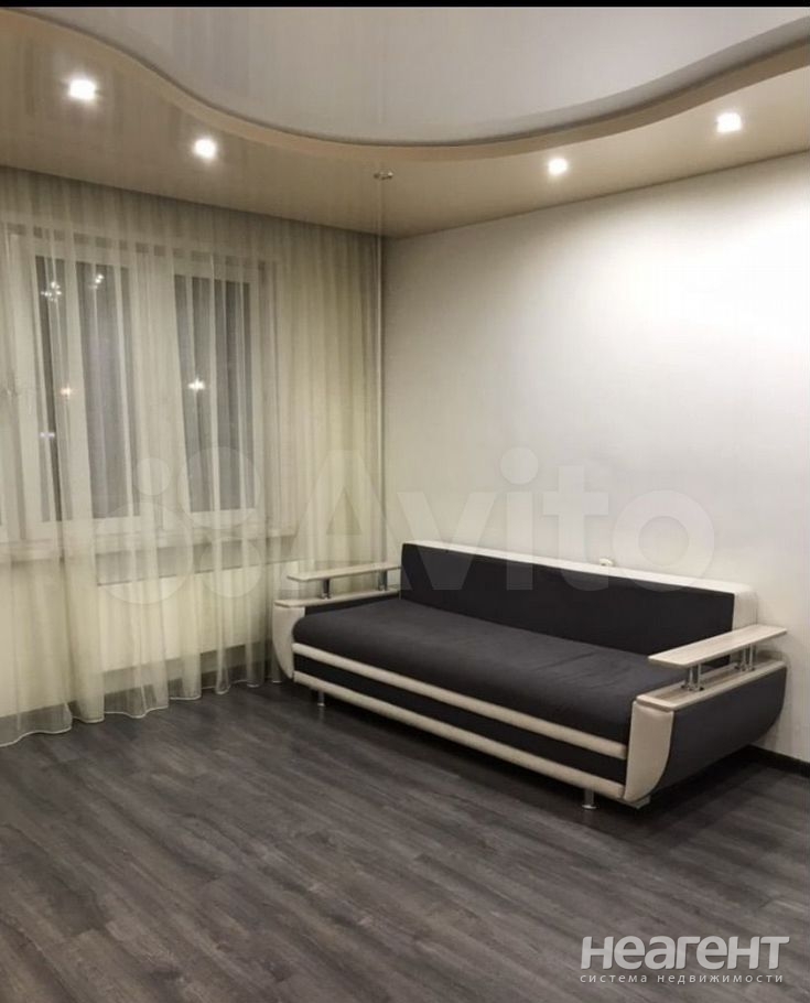 Продается 1-комнатная квартира, 35,6 м²