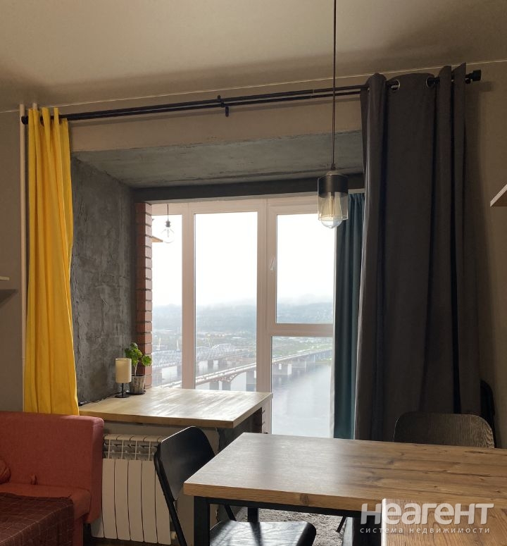 Сдается 1-комнатная квартира, 53 м²