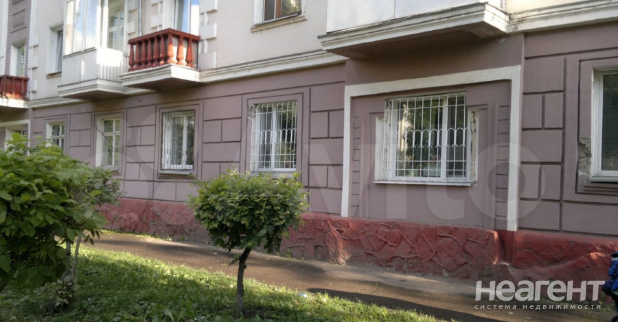 Продается 1-комнатная квартира, 32 м²