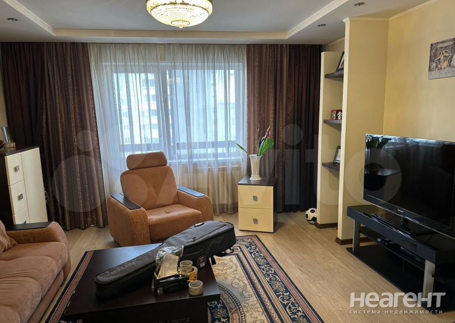 Продается 3-х комнатная квартира, 63 м²