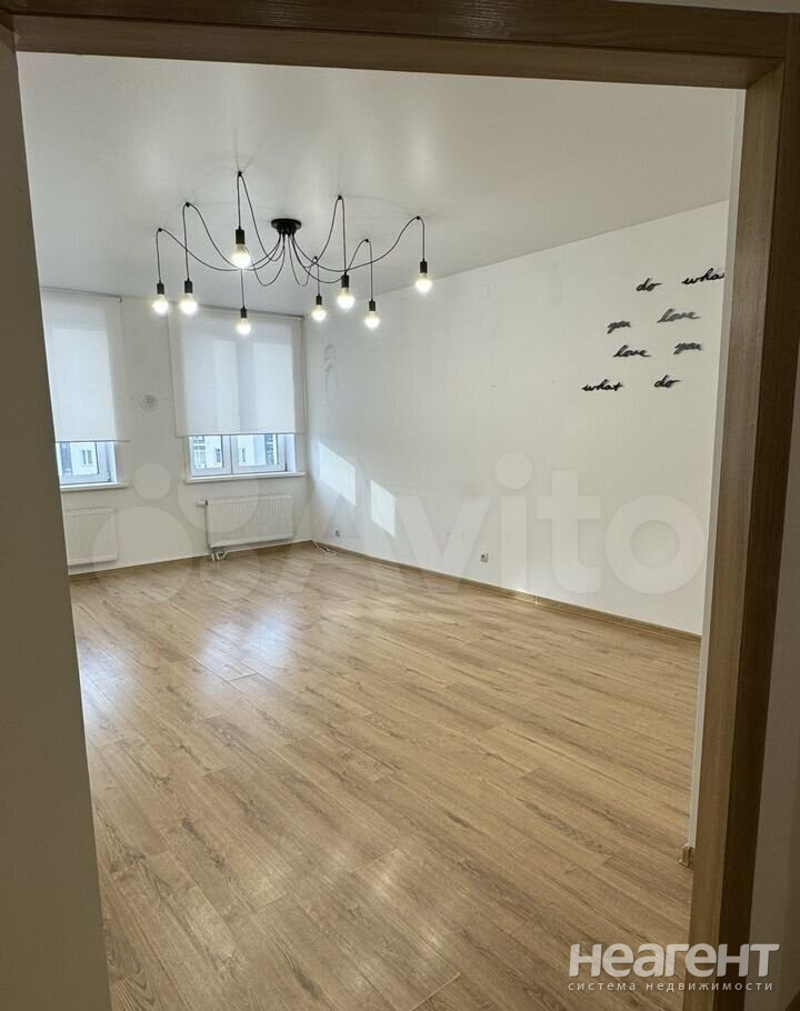 Сдается 1-комнатная квартира, 45 м²