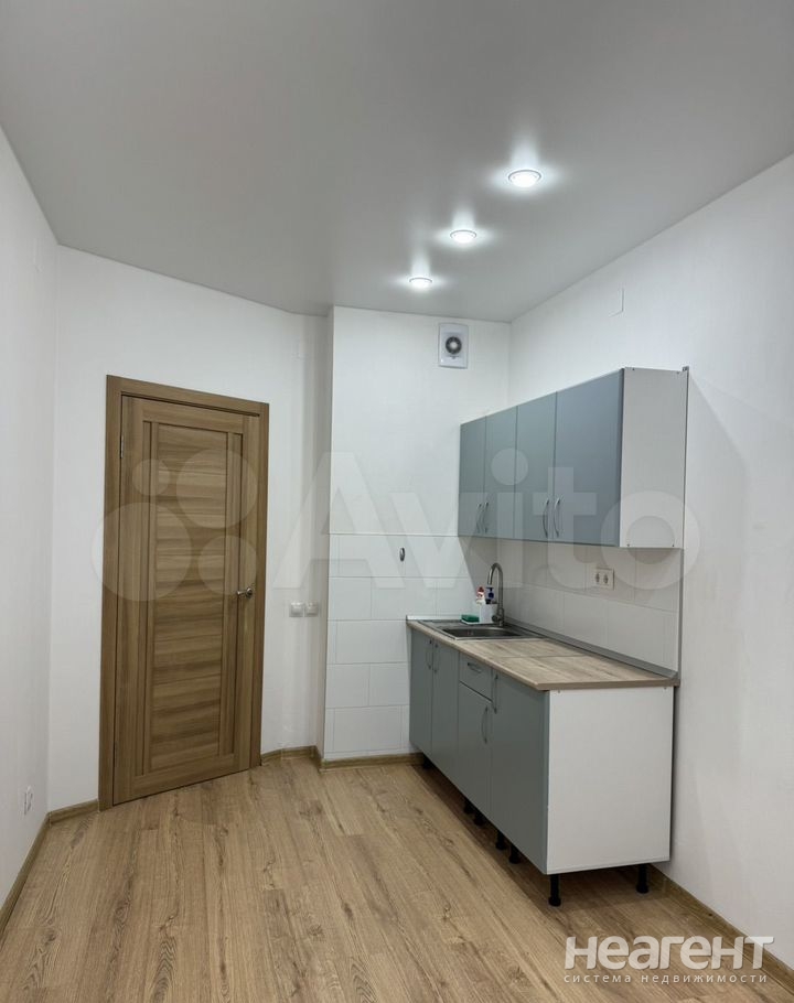 Сдается 1-комнатная квартира, 45 м²