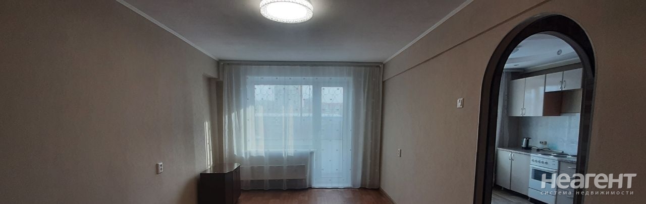 Сдается 1-комнатная квартира, 38 м²