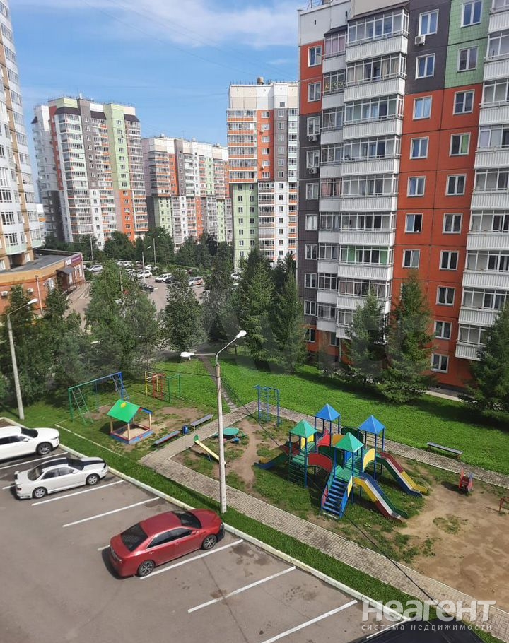 Сдается 1-комнатная квартира, 43,9 м²