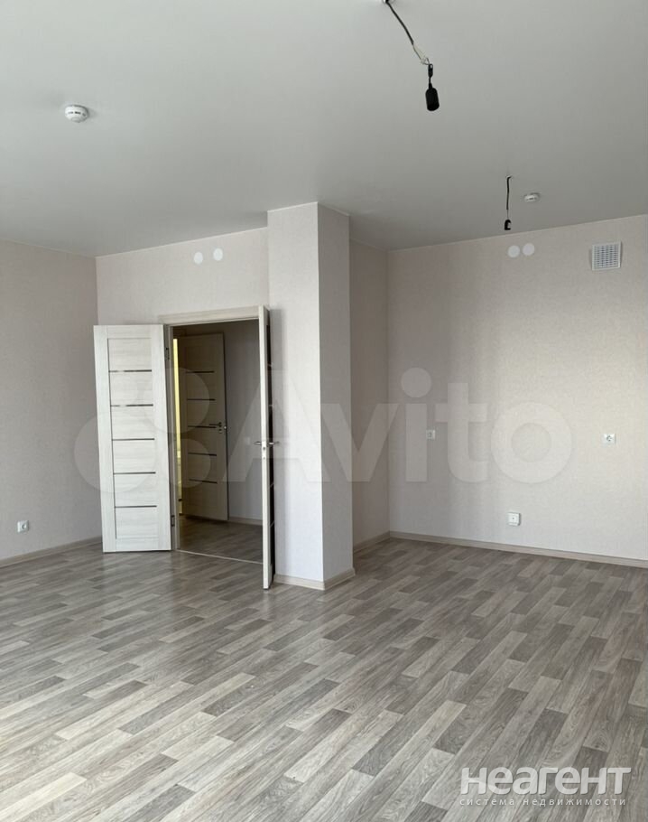 Продается 3-х комнатная квартира, 90,7 м²