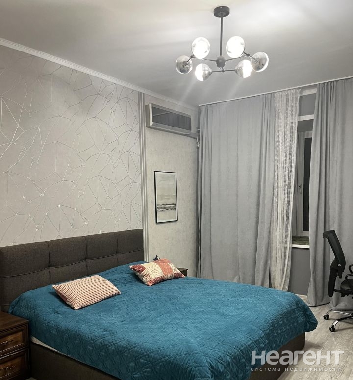 Продается 1-комнатная квартира, 36,4 м²